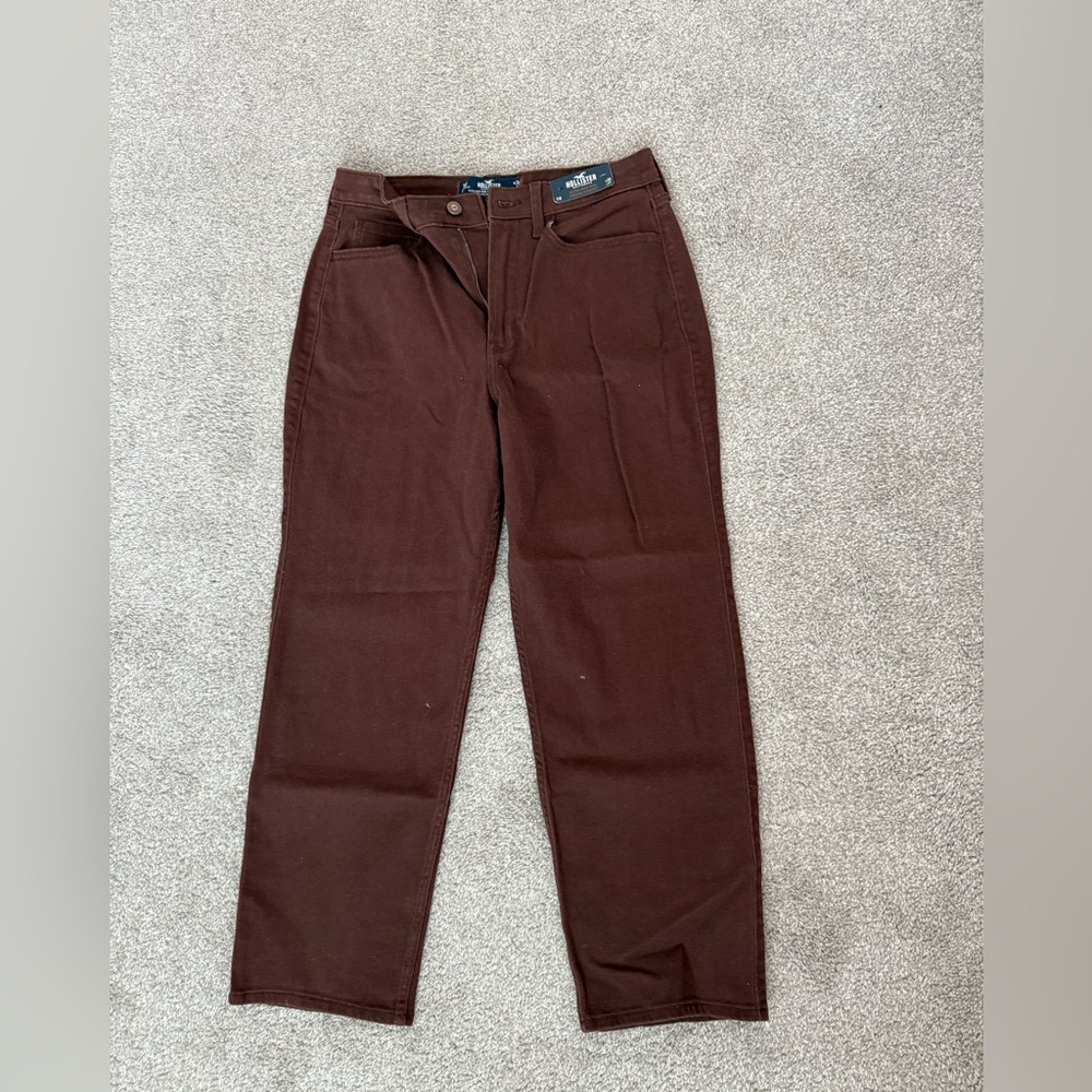 NWT Hollister ULTRA HIGH-RISE VINTAGE STRAIGHT
HOLLISTER VINTAGE STRETCH new